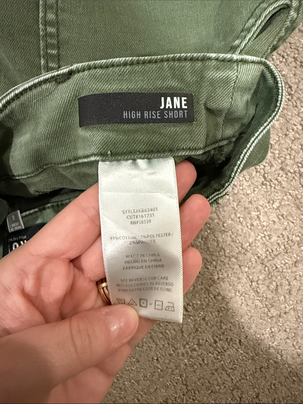 Kut from the Kloth Olive Green Jane High-Rise Utility Shorts - Picture 7 of 7